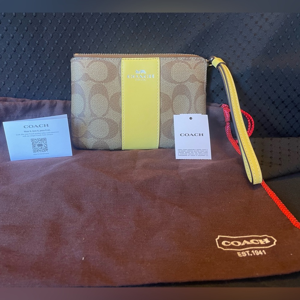 Brand New Coach Retro Yellow and Khaki Wristlet